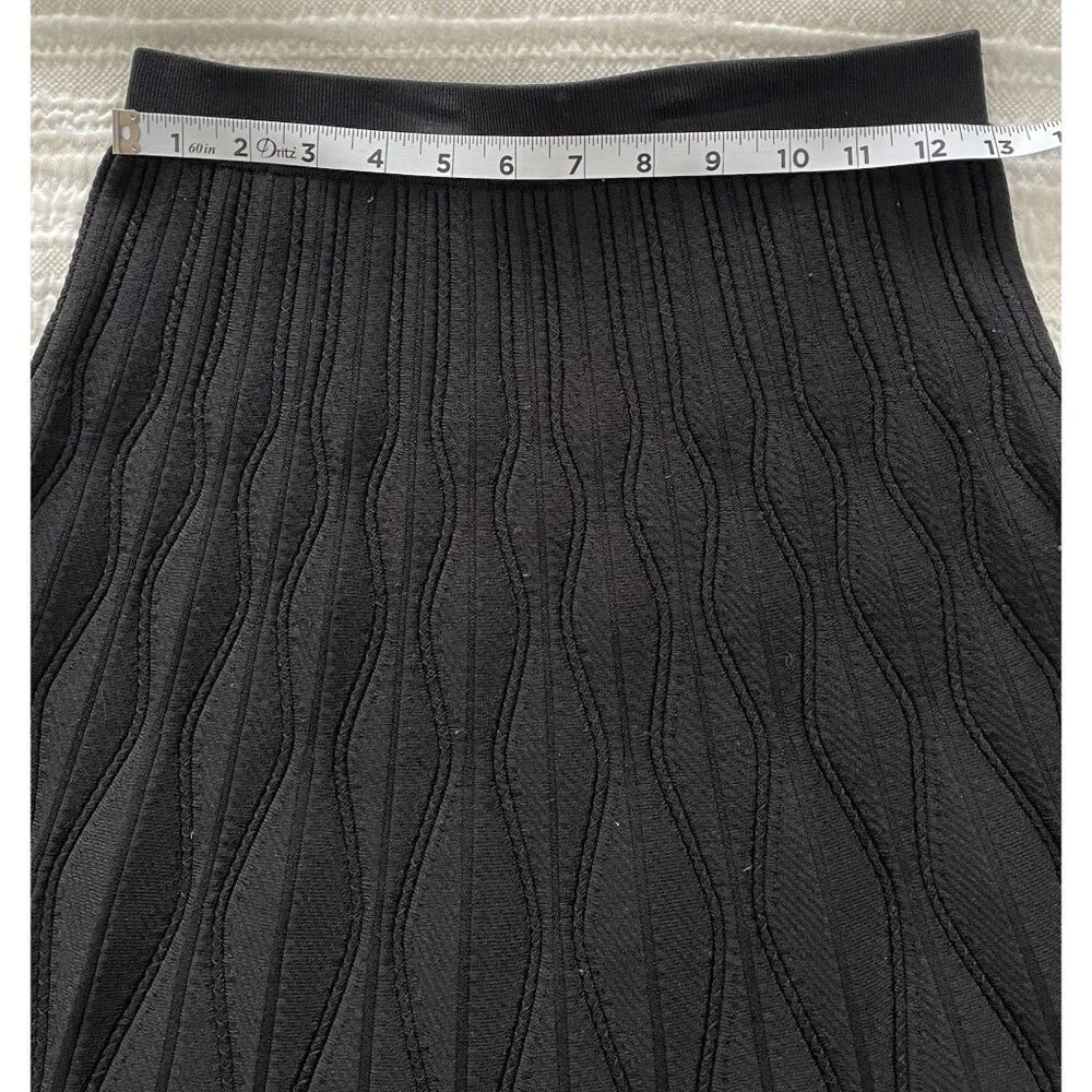 Sandro Henzo Textured Black Midi Skirt Size 1 (Small) - Picture 5 of 6